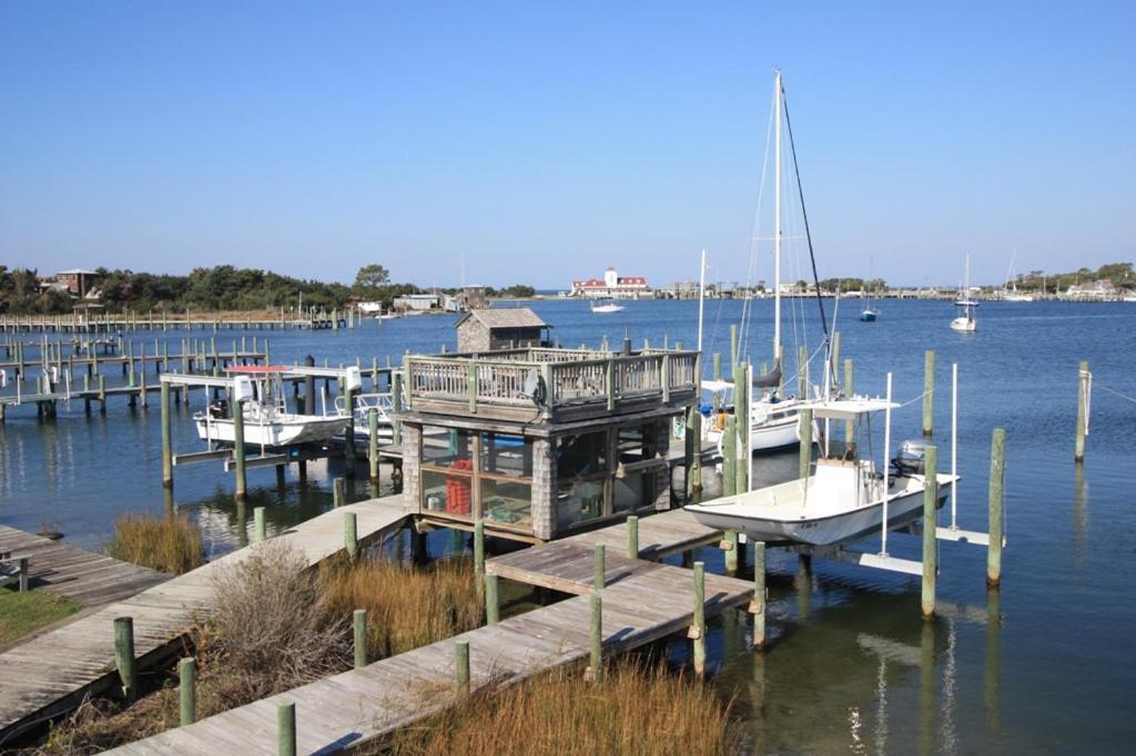 Courtyard Villas On Silver Lake Ocracoke Extérieur photo
