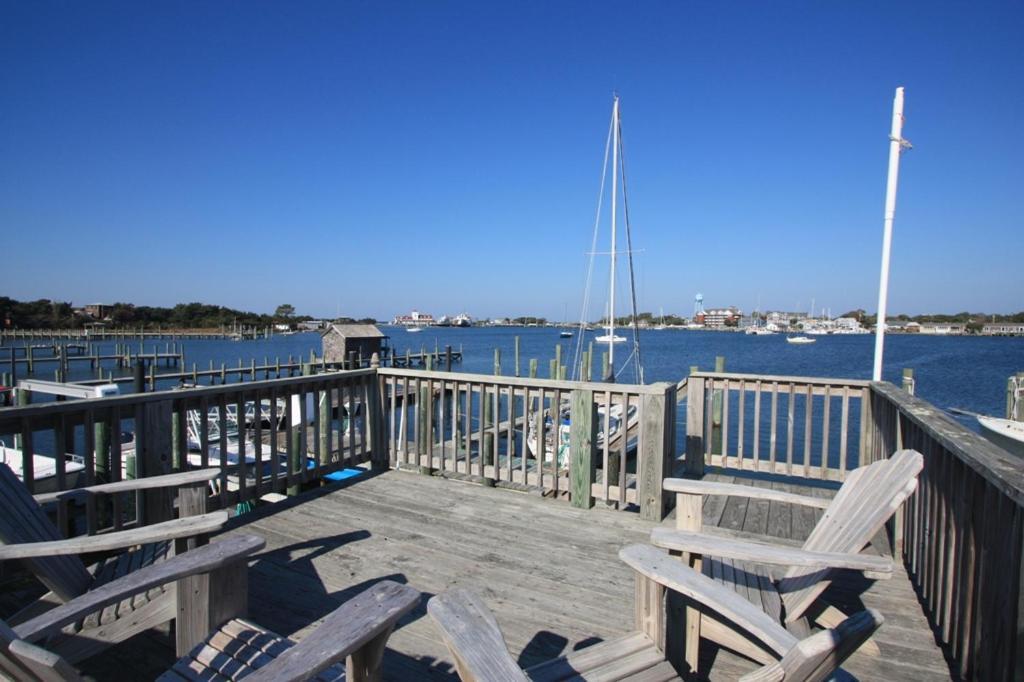 Courtyard Villas On Silver Lake Ocracoke Chambre photo
